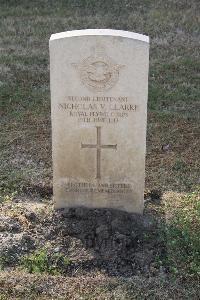 Ismailia War Memorial Cemetery - Clarke, Nicholas Vincent